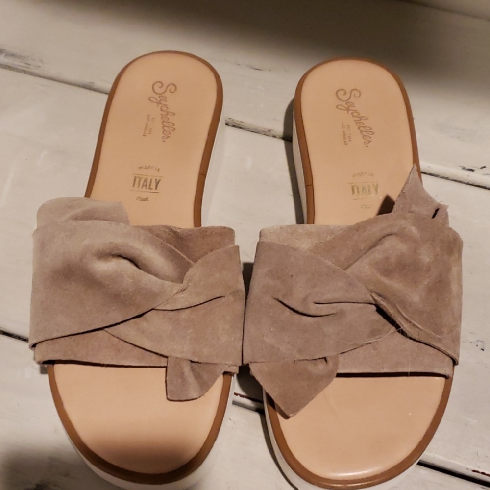 Seychelles suede slides